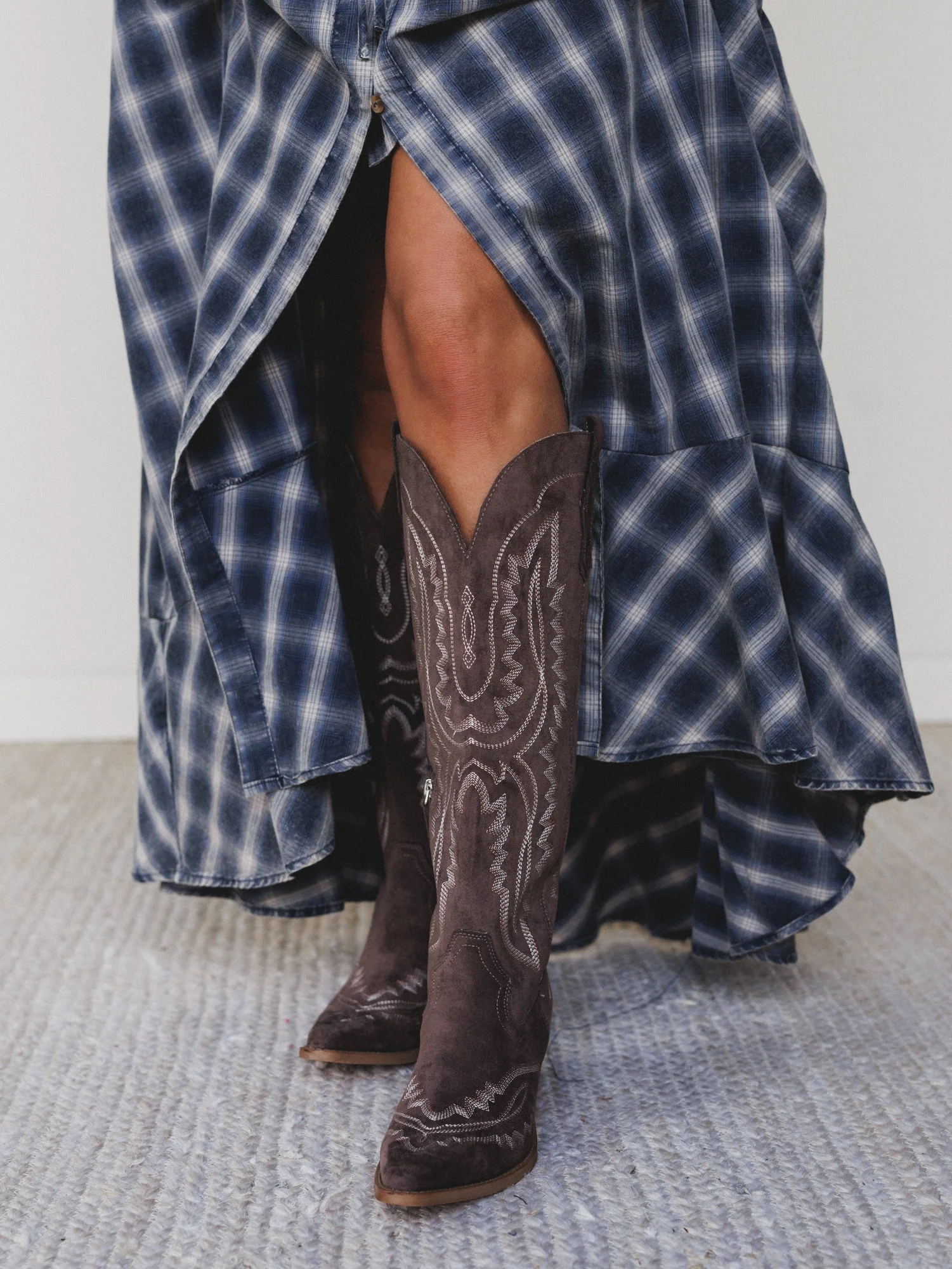 Tess Western Boots - Dark Brown