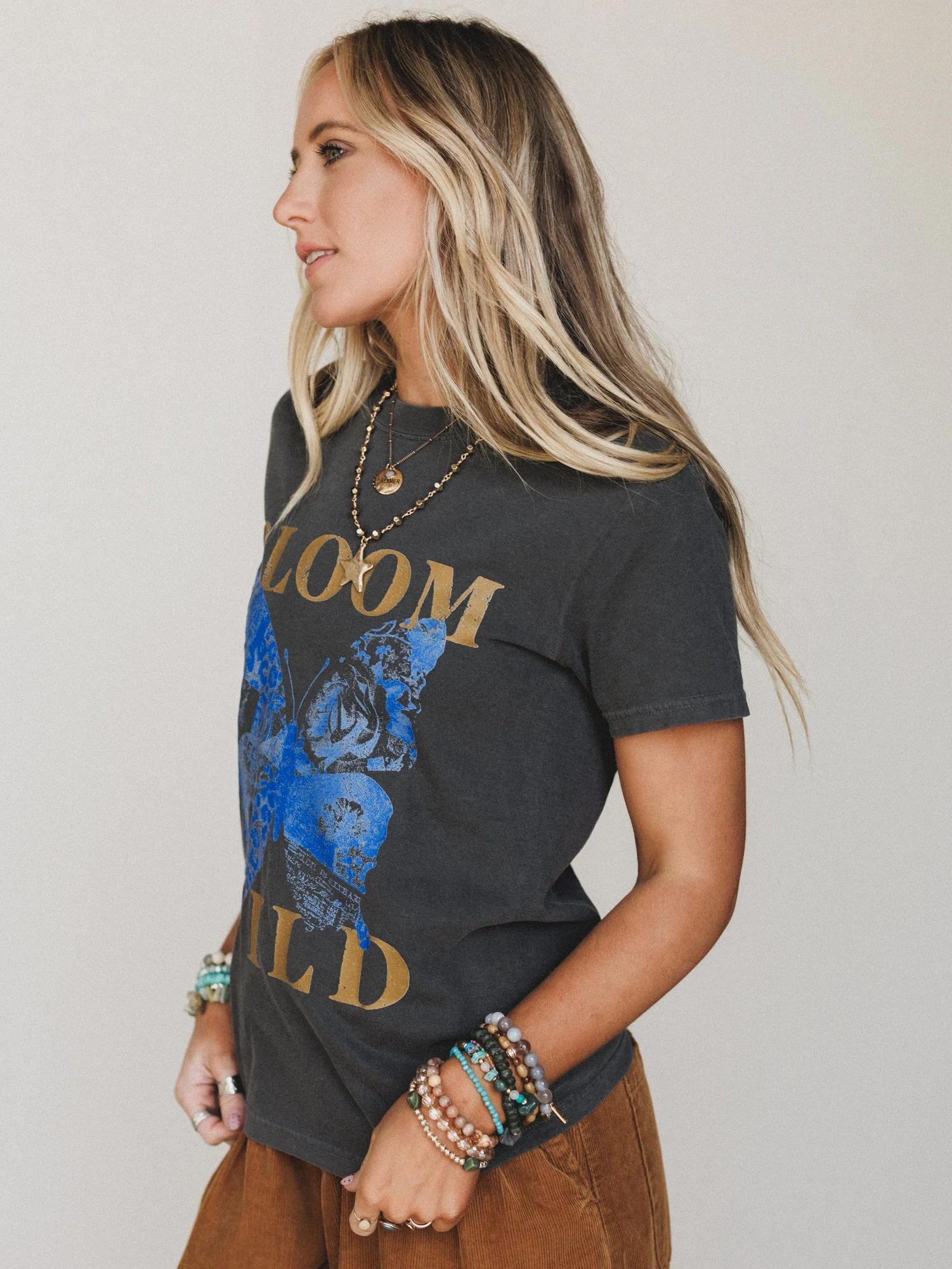 The Nest Bloom Wild Graphic Tee - Pepper - Image 4