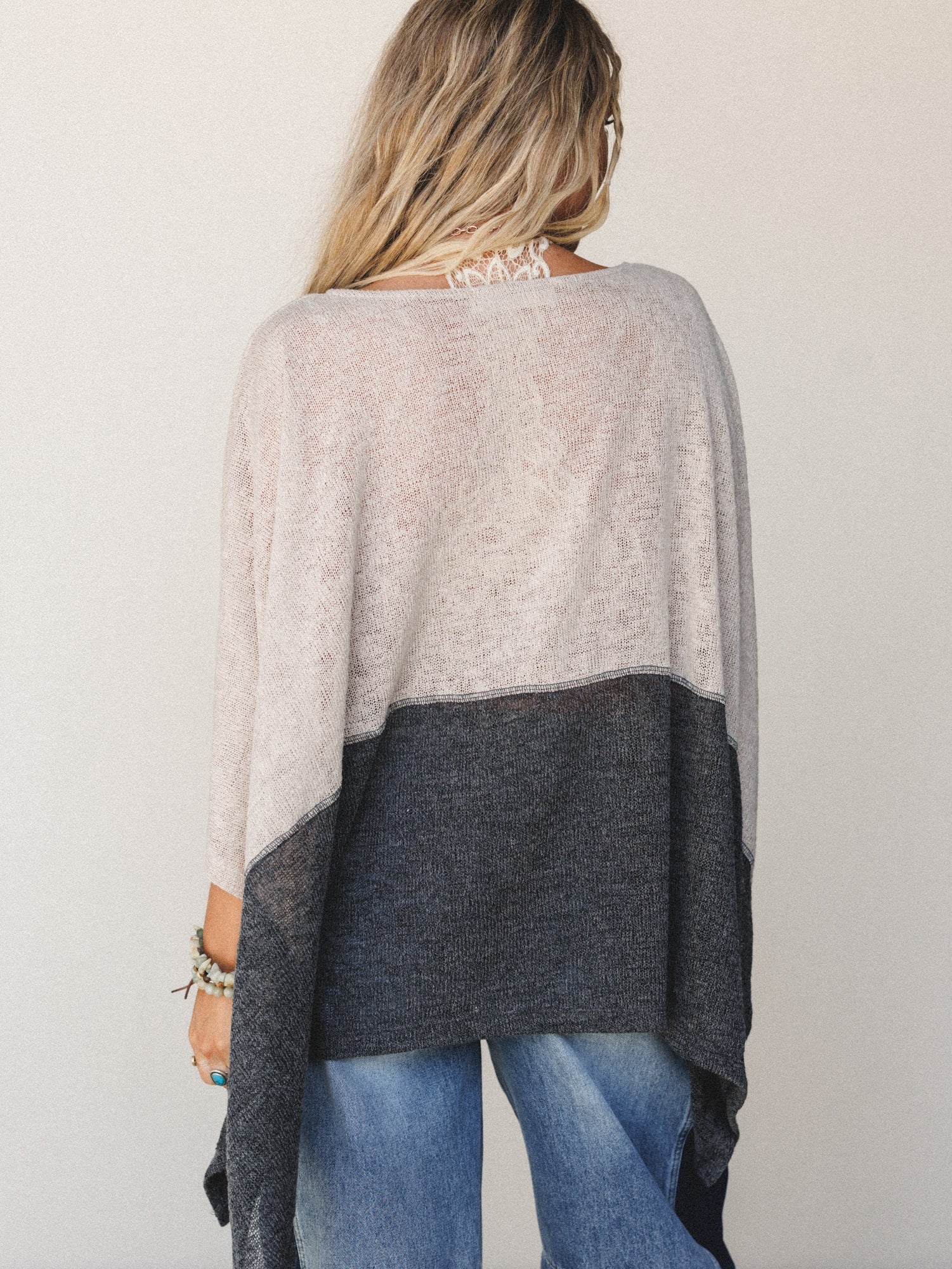 The Nest Bold Horizon Top - Beige Black - Image 4