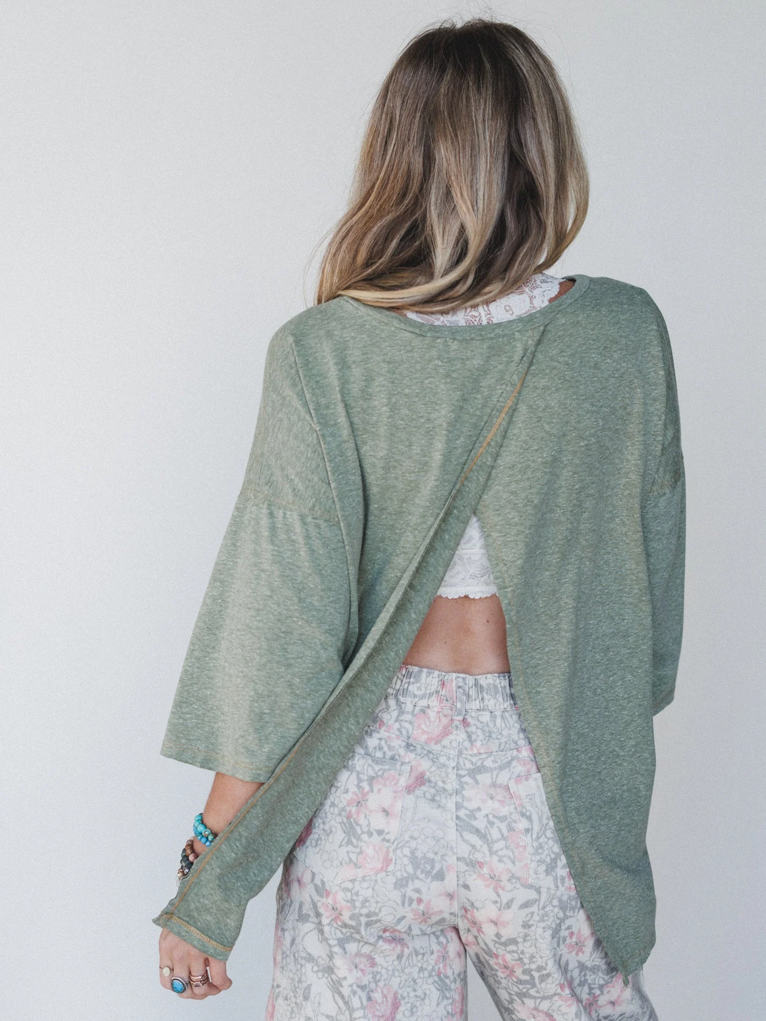 The Nest Callie Split Back Top - Olive