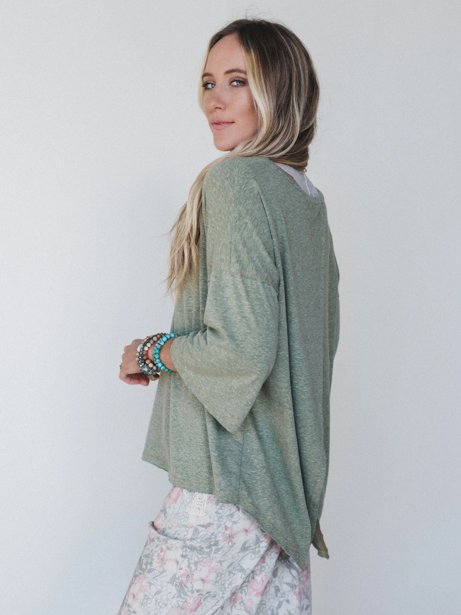 The Nest Callie Split Back Top - Olive - Image 3