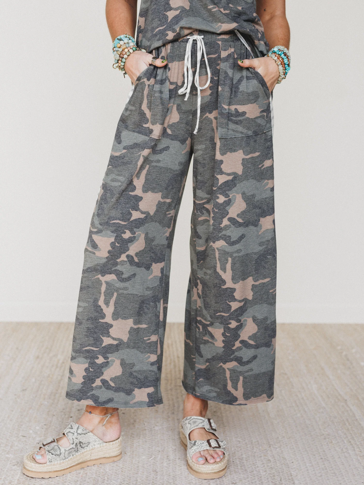 The Nest Casual Wanderer Wide Leg Pant - Olive Charcoal