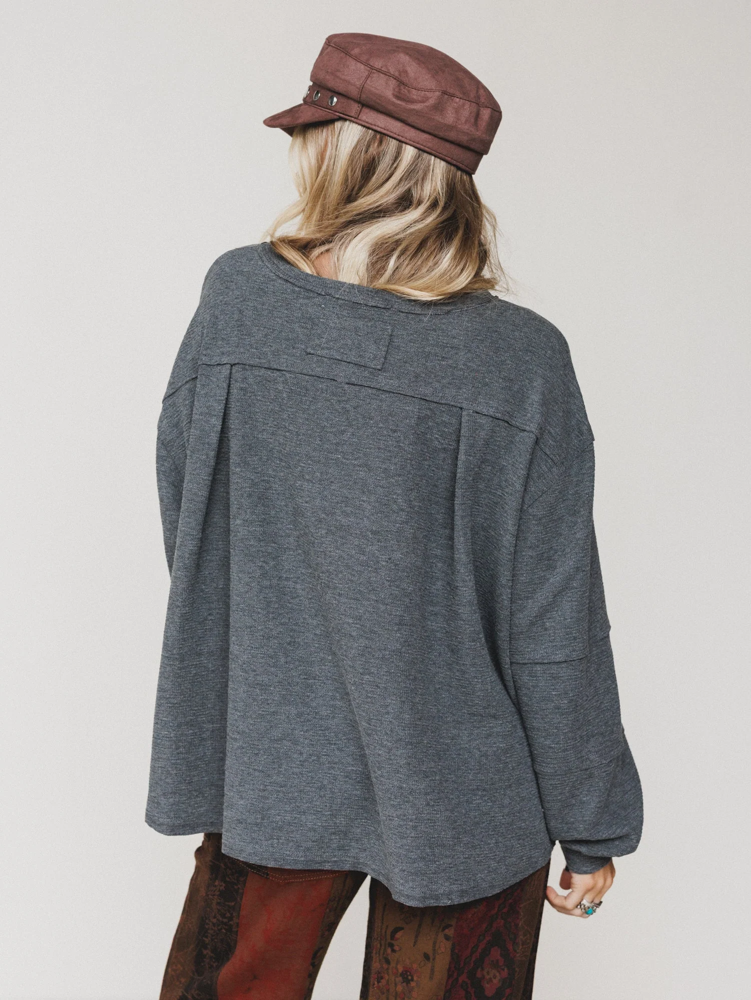 The Nest Essential Sweater Top - Charcoal - Image 4
