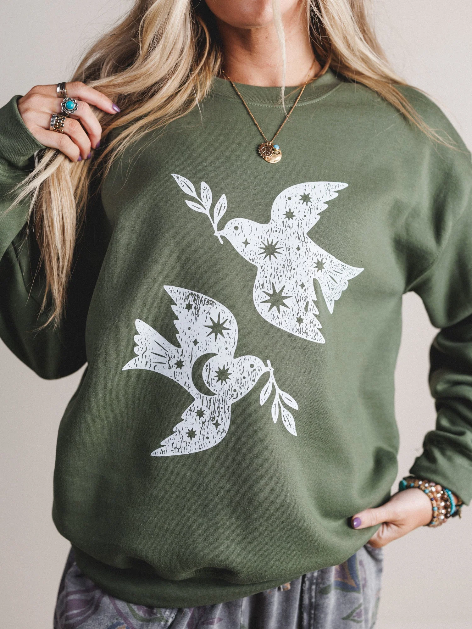 The Nest Fly Free Sweatshirt - Military Green - Image 3