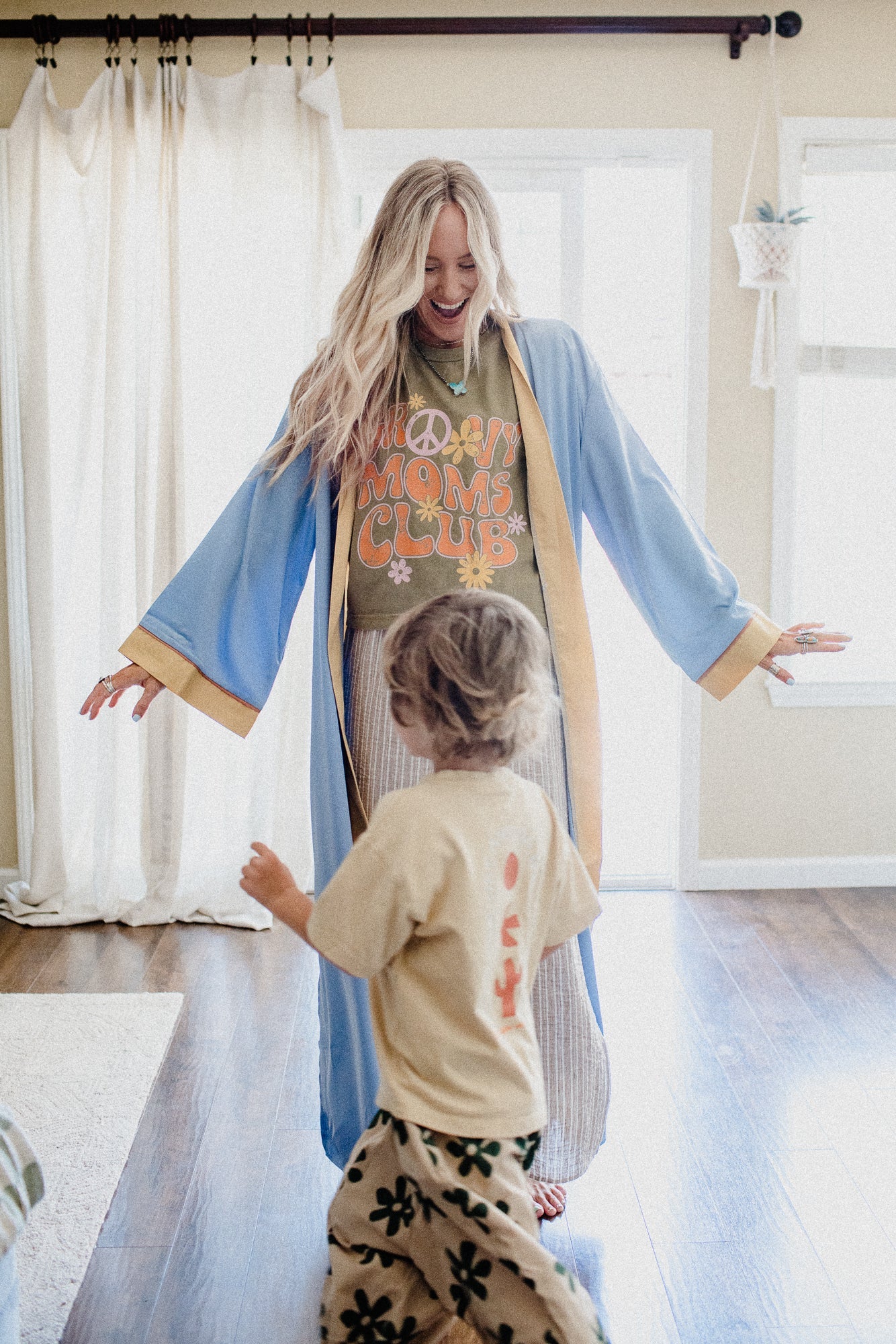The Nest Groovy Moms Club Graphic Top - Faded Army - Image 3