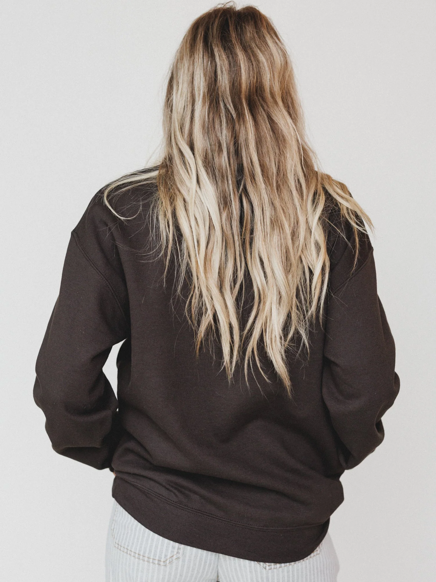 The Nest Highland Love Sweatshirt - Dark Chocolate - Image 4