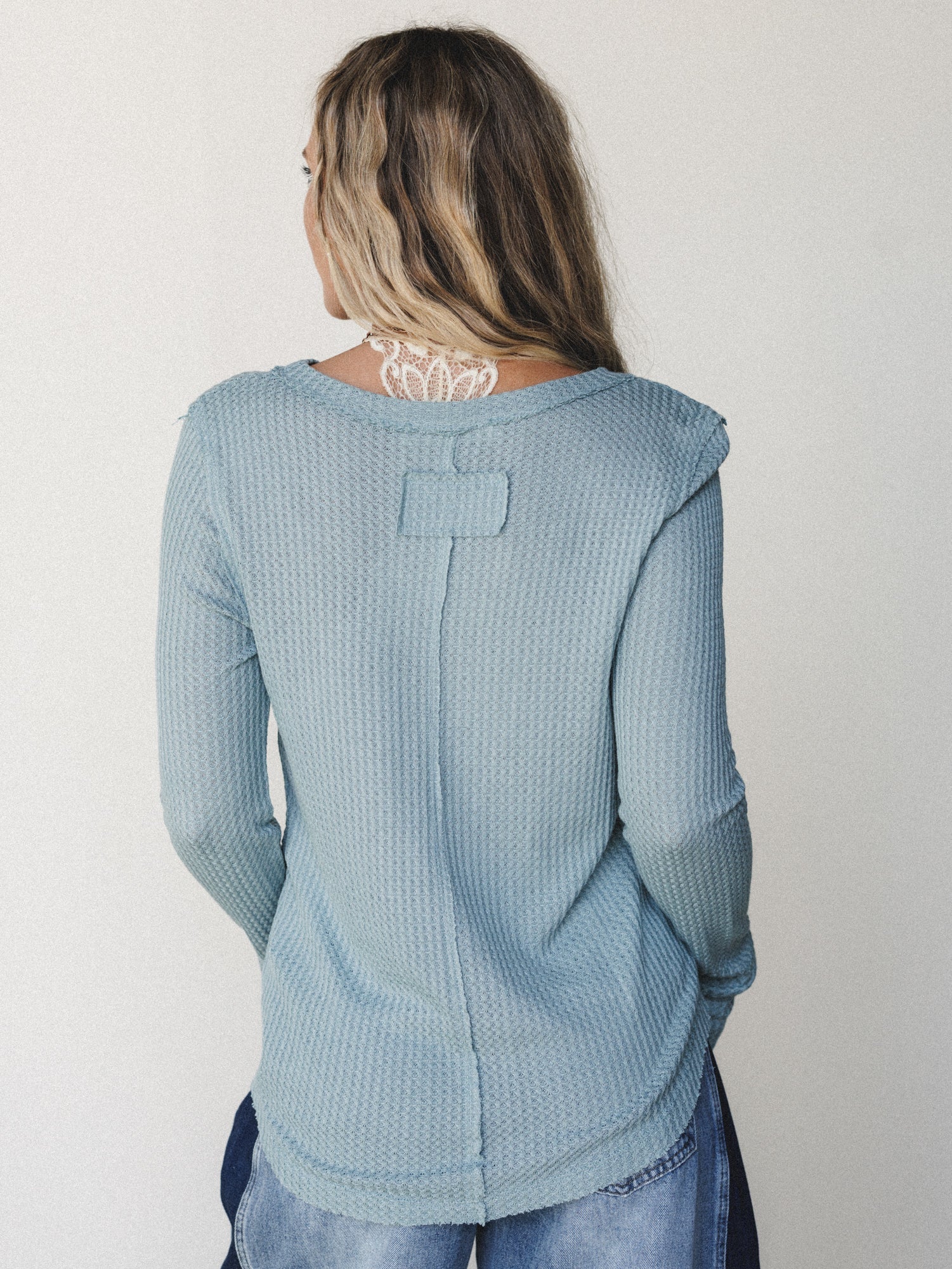 The Nest Jacqueline Waffle Long Sleeve Top - Dusty Blue - Image 5