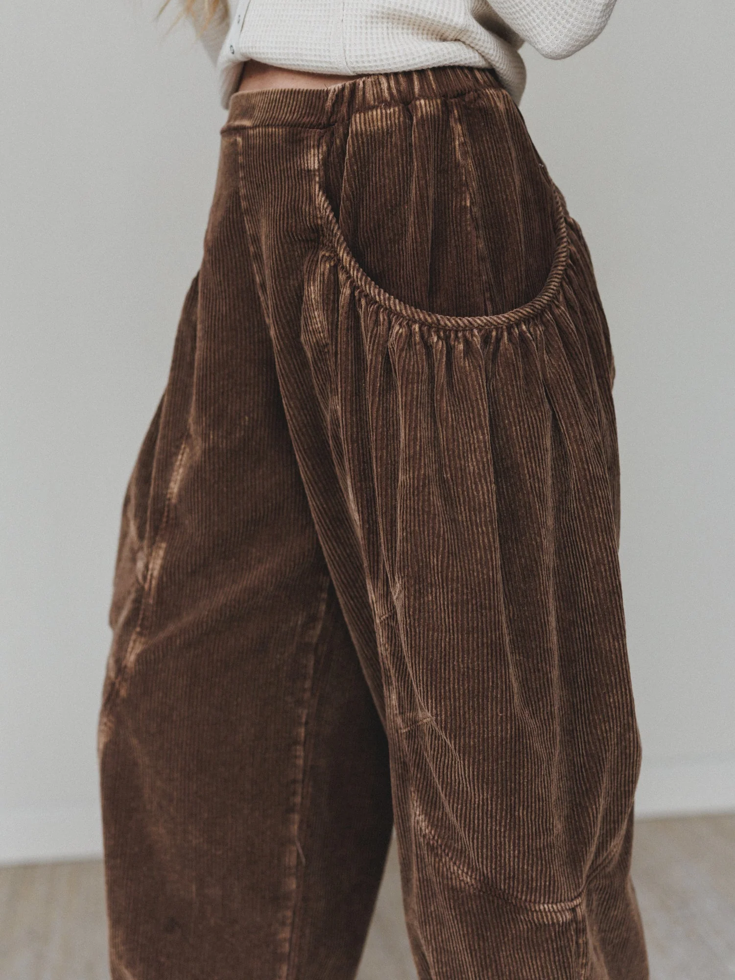 The Nest Nora Gathered Barrel Corduroy Pant - Brown - Image 3