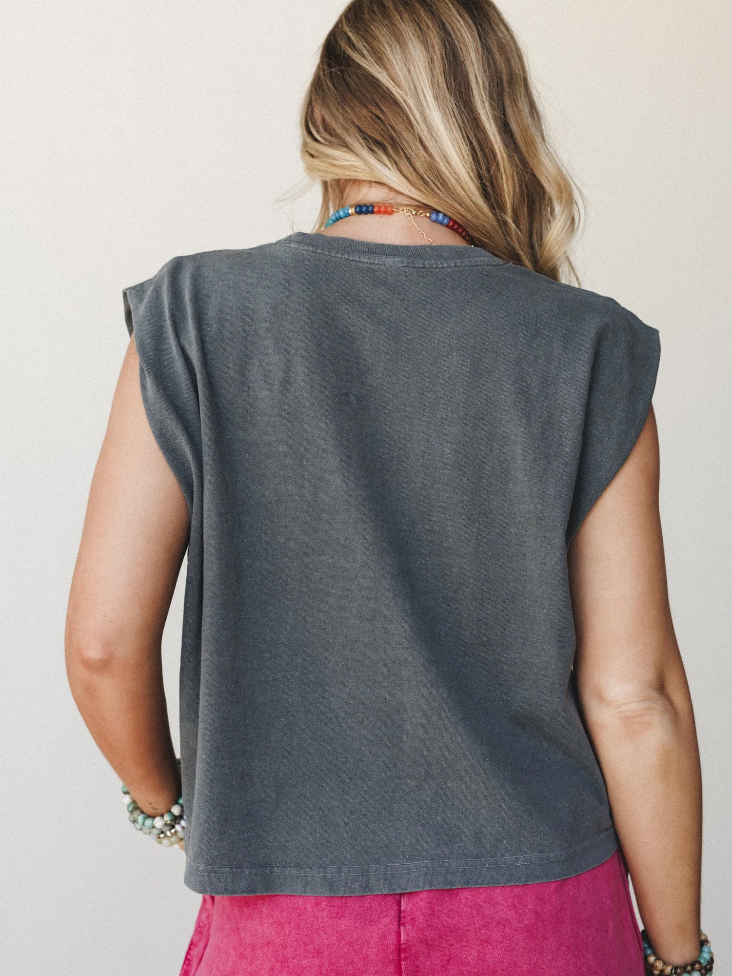 The Nest Sun Rays and Lazy Days Muscle Tank - Pepper - Image 5