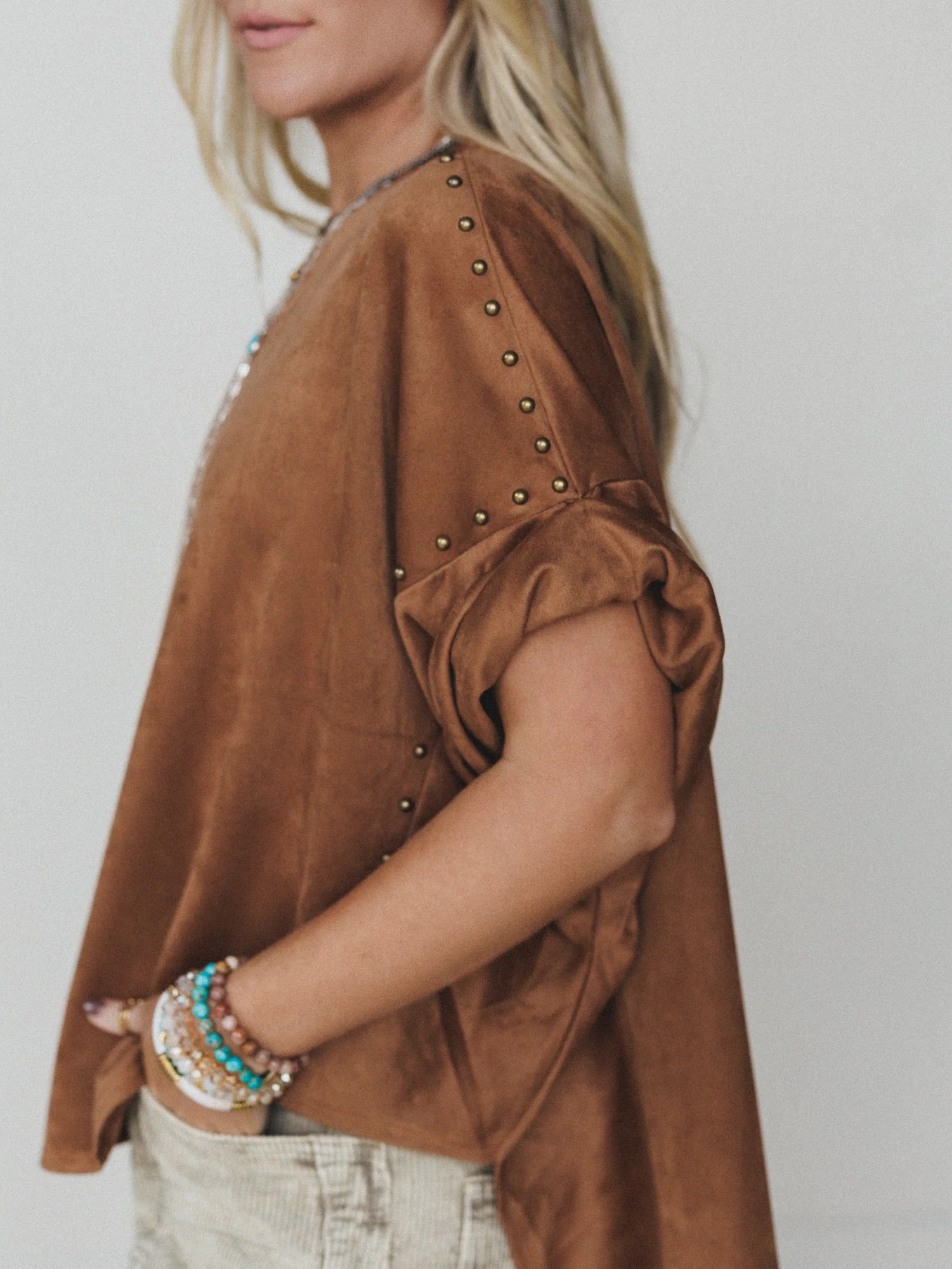 Tomcat Studded High Low Top - Camel - Image 3