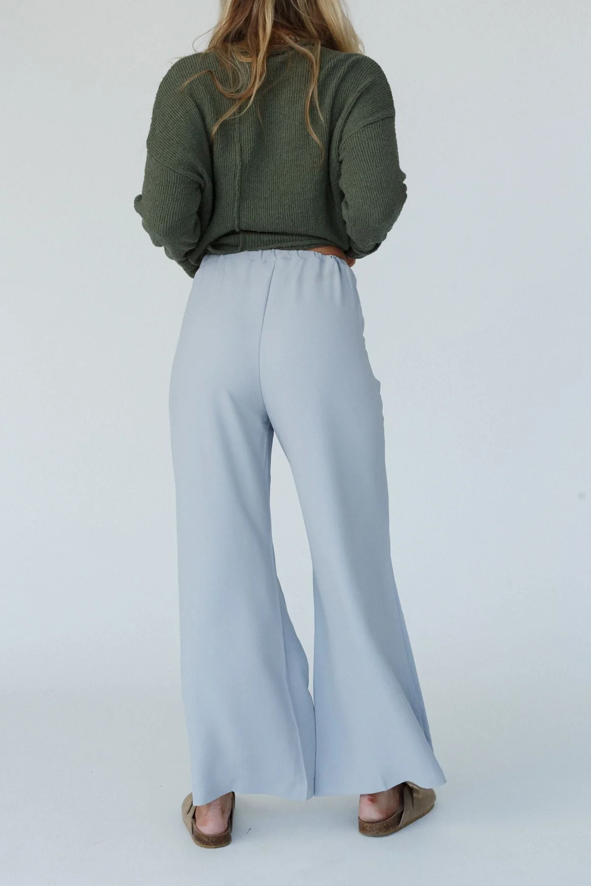 World Traveler Wide Leg Pant - Light Gray - Image 2